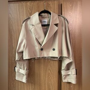 Zara cropped trench coat with raw hem size L